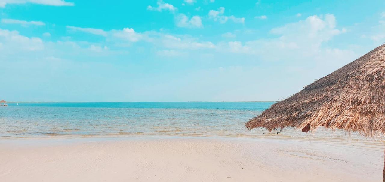 Campement Hakuna Lodge Mar Lodj エクステリア 写真